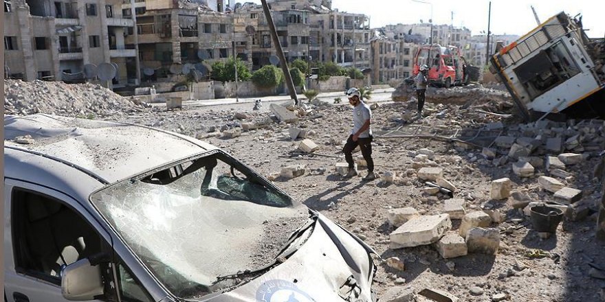 Halep'te sivil yerleşim alanlarına saldırı: 15 ölü