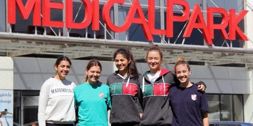 Karşıyaka’nın kızları sapasağlam