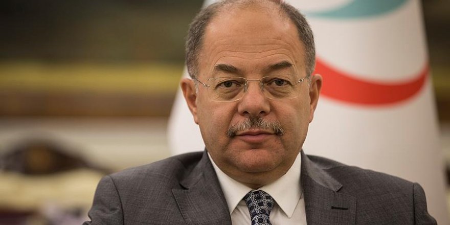 Bakan Akdağ işaret dilini kullandı