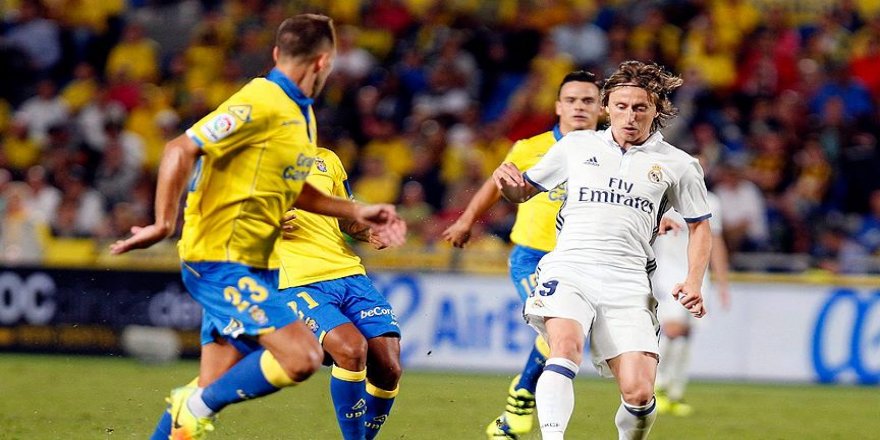 Real Madrid puan kaybetmeye devam etti