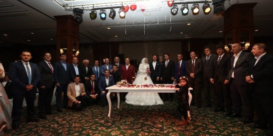 Kuzu ve Kahveci ailelerinin mutlu günü