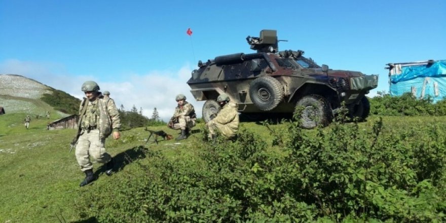 Gümüşhane'de PKK ile sıcak çatışma