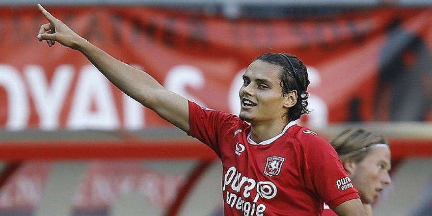 Enes Ünal gole doymuyor