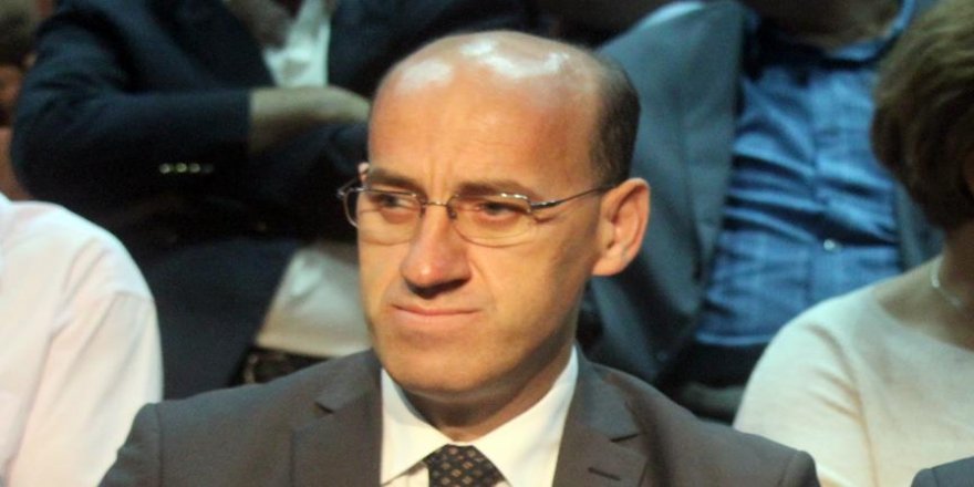 'AYM'nin kararına saygı duyulmamasına yaptırım gerek'