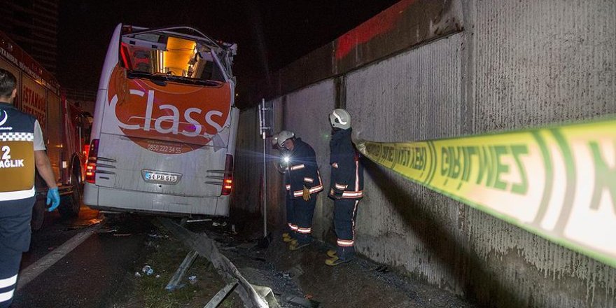 İstanbul Otogarı girişinde kaza: 1 ölü, 2 yaralı