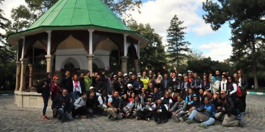 İslam ülkelerinin ünlü fotoğrafçıları Akşehir’de