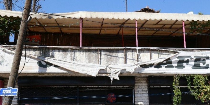 Başkent’te bıçaklı kavga: 1’i ağır 2 yaralı