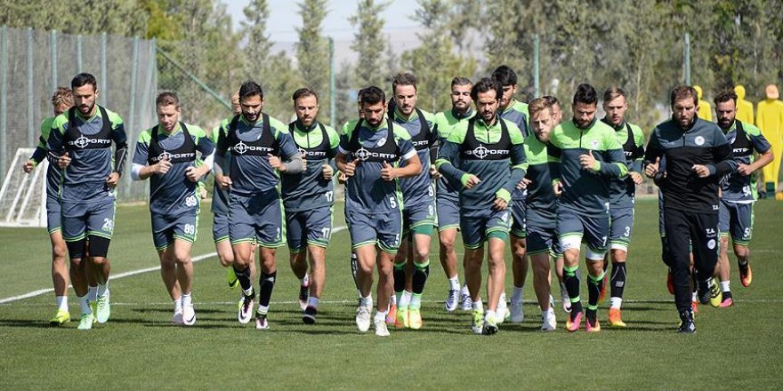 Konyaspor Gent maçı hazırlıklarına başladı