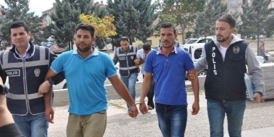 FETÖ dolandırıcılarına suçüstü