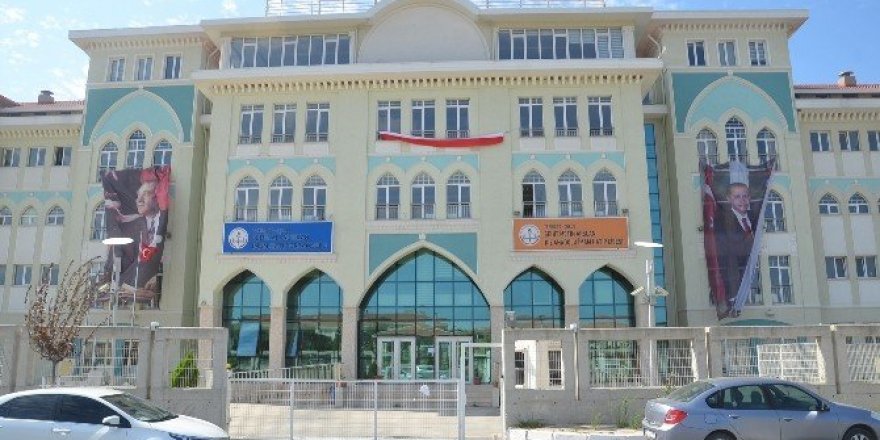 Kapatılan okul imam hatip oldu