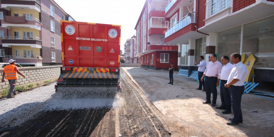 Beyşehir Belediyesinin asfalt çalışmaları devam ediyor