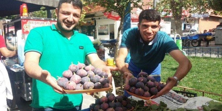 Siirt’in yerli inciri piyasada rağbet görüyor