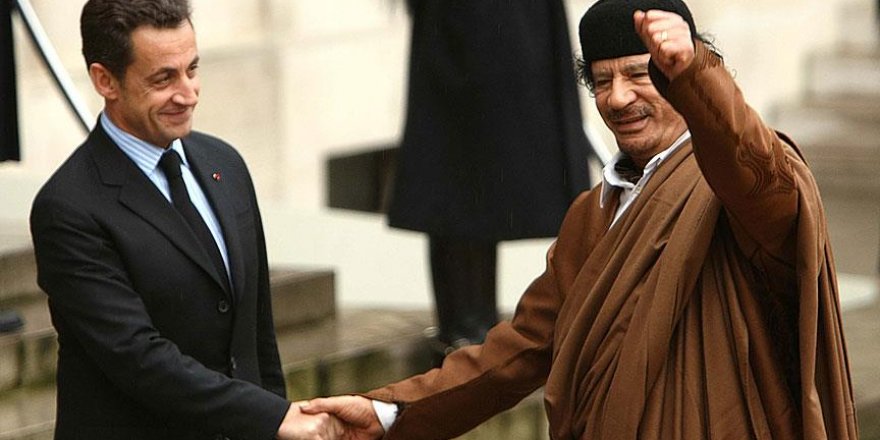 Kaddafi’den Sarkozy’ye destek iddiası