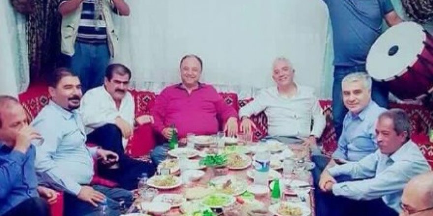 Sınırı denetlemeye giden CHP heyetinin rakılı eğlencesi