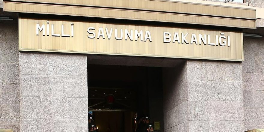 Milli Savunma Bakanlığı 'sivilleşiyor'
