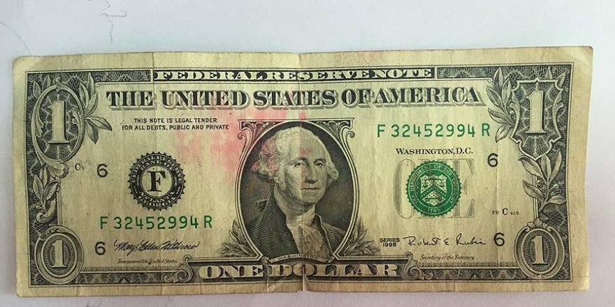 Evinde 1 dolar bulundu 'düğünümden hatıra' dedi