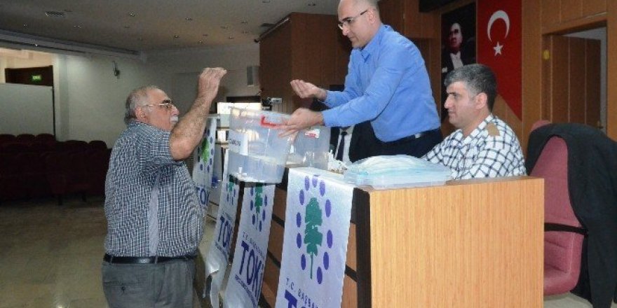62 adet konut için yer belirleme kuraları çekildi