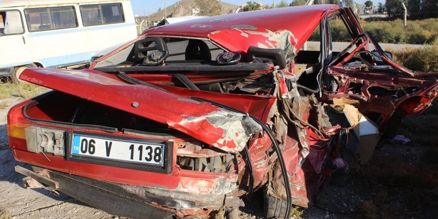 Konya'da trafik kazası: 1 ölü, 5 yaralı