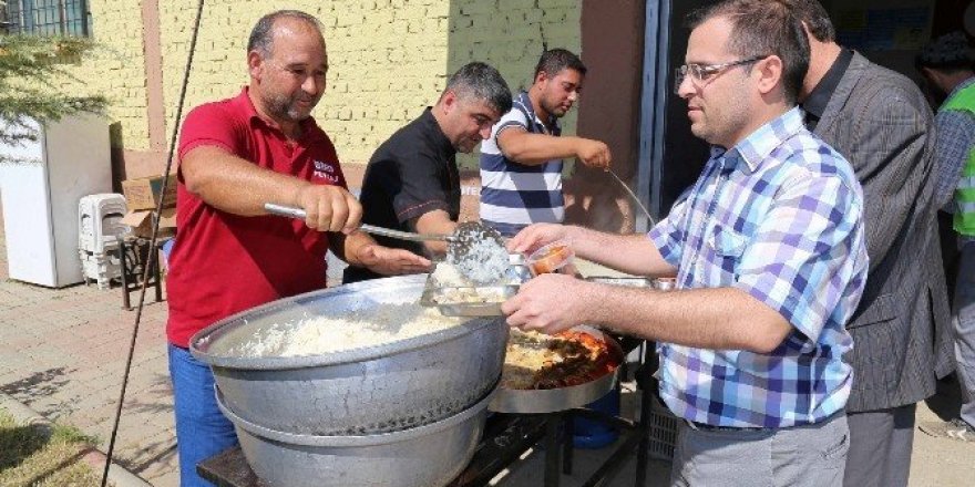 Merhume Fidan dualarla anıldı