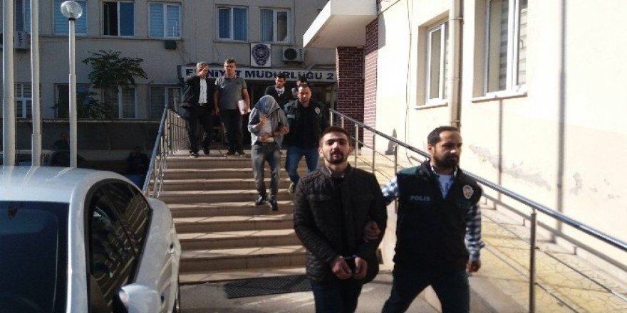 Narkotik köpeği Alfa, bacaya gizlenen uyuşturucuyu böyle buldu