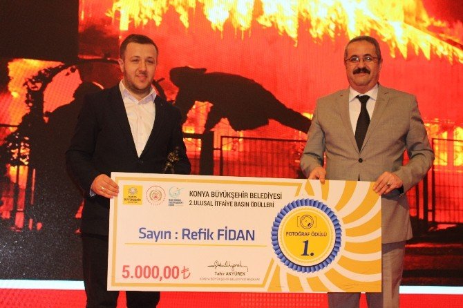 Konya itfaiyesi basın ödüllerinde birincilik ödülü İHA’nın