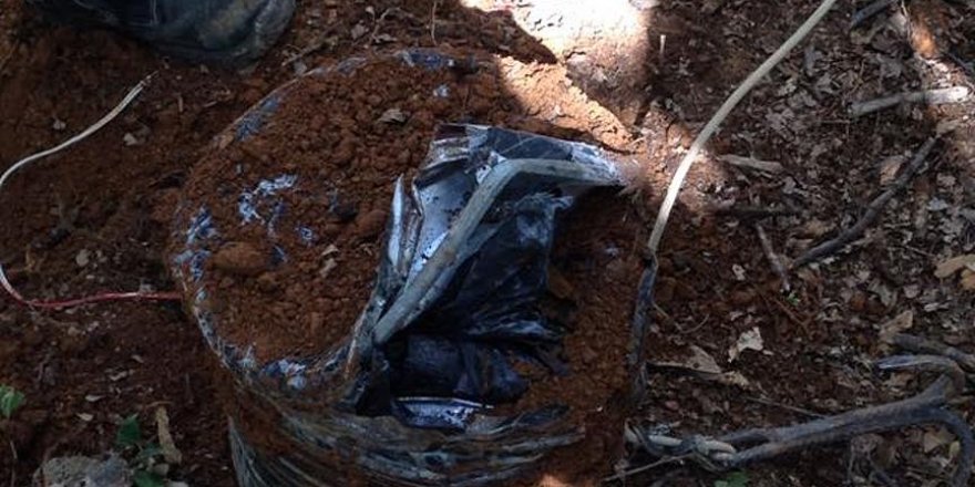 Tunceli'de TNT ile güçlendirilmiş el yapımı patlayıcı ele geçirildi