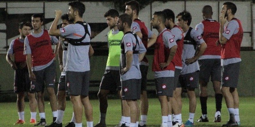 Adanaspor Konya yolcusu
