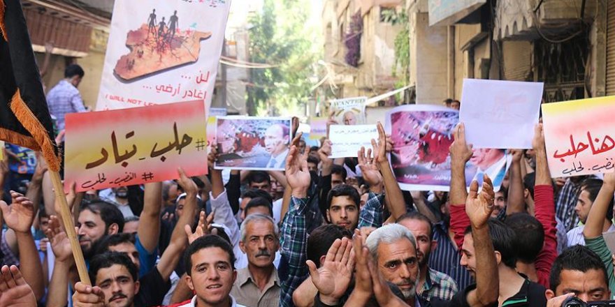 Rusya'nın Suriye'deki saldırıları 1. yılında protesto edildi