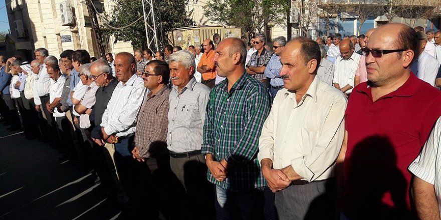 Kamışlı'da PYD karşıtı gösteri