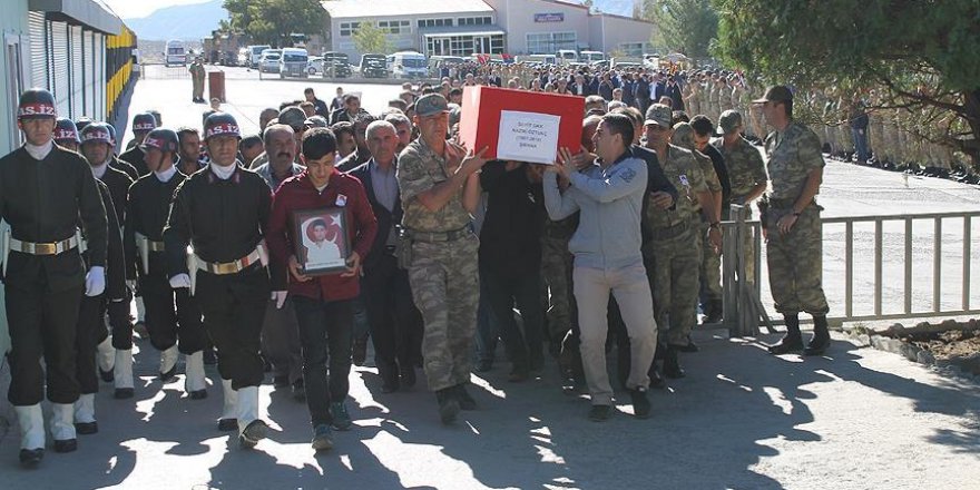 Şırnak'ta şehit korucu için tören