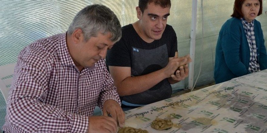 Engelli vatandaşlar pişmiş toprakla tanıştı