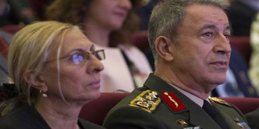 Hulusi Akar'ın eşi 15 Temmuz'u anlattı
