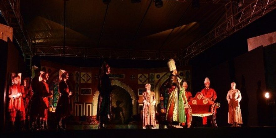 Harem balesi Hattuşa’da sahnelendi