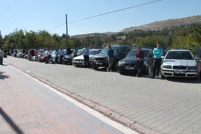Otomobil tutkunlarından lösemi hastası çocuklara yardım kampanyası