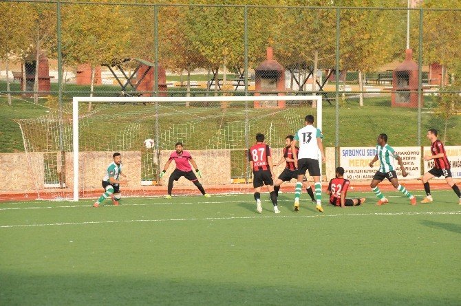 Yeşilyurt Belediyespor deplasmanda mağlup oldu