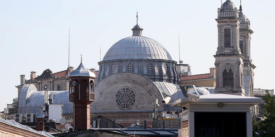 “Caminin dini estetik değeri olmalı”
