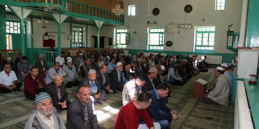 Konya'da şehitler için mevlit okutuldu