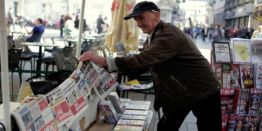 Gazete tezgahları savaştan beri ayakta