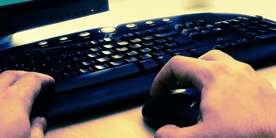 İngiliz kadını taciz ettiği öne sürülen polis memuru açığa alındı