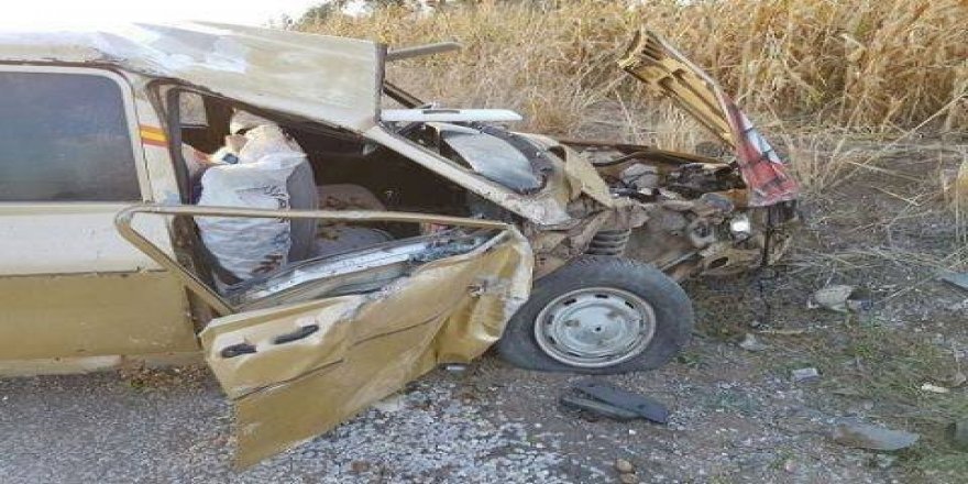 İki otomobil çarpıştı: 4’ü çocuk 8 yaralı