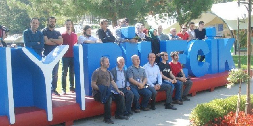Şeyh Edebali Türbesi ve Tarih Şeridi konuklarını ağırlamaya devam ediyor