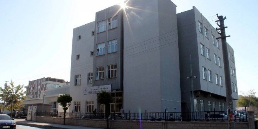 Yalova Belediyesi, SGK borçlarına karşılık esnaf sarayını verecek