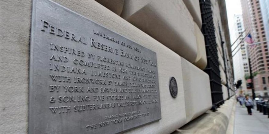 'Fed sıfıra yakın faiz oranlarını artırırken dikkatli olmalı'