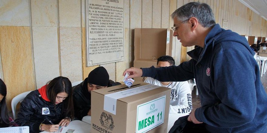 Londono: Kolombiyalıların kararının yasal bağlayıcılığı yok