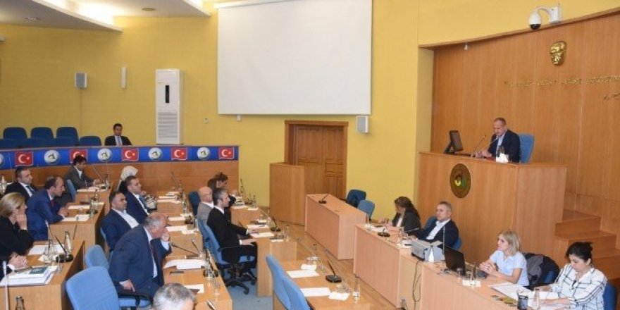 Kosova’da demokrasi yürüyüşü yapılacak