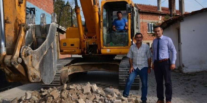 Eynez’in 50 yıllık içme suyu hattı yenileniyor