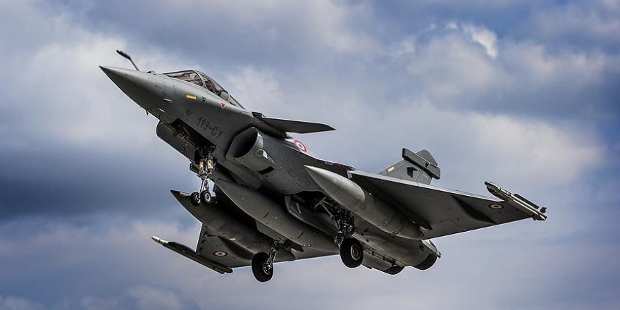 Rus bombardıman uçakları Fransız sahillerinde