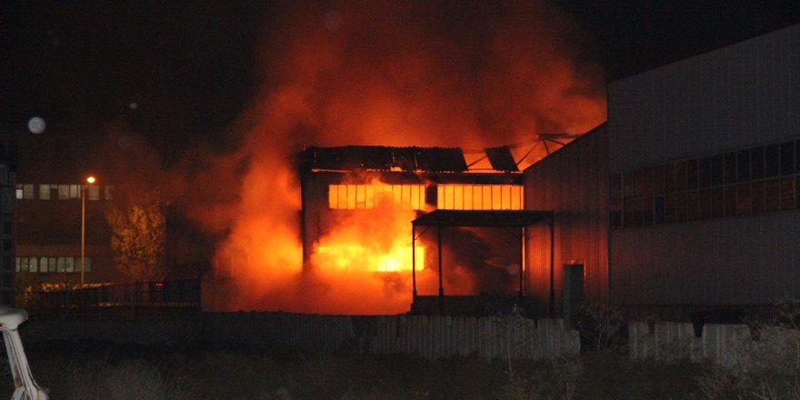 Konya'da fabrika yangını