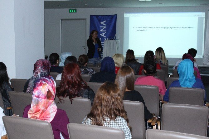Konya’da bebek emzirme semineri