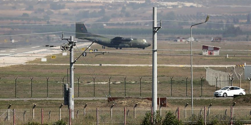 Alman milletvekilleri İncirlik Üssü'nde